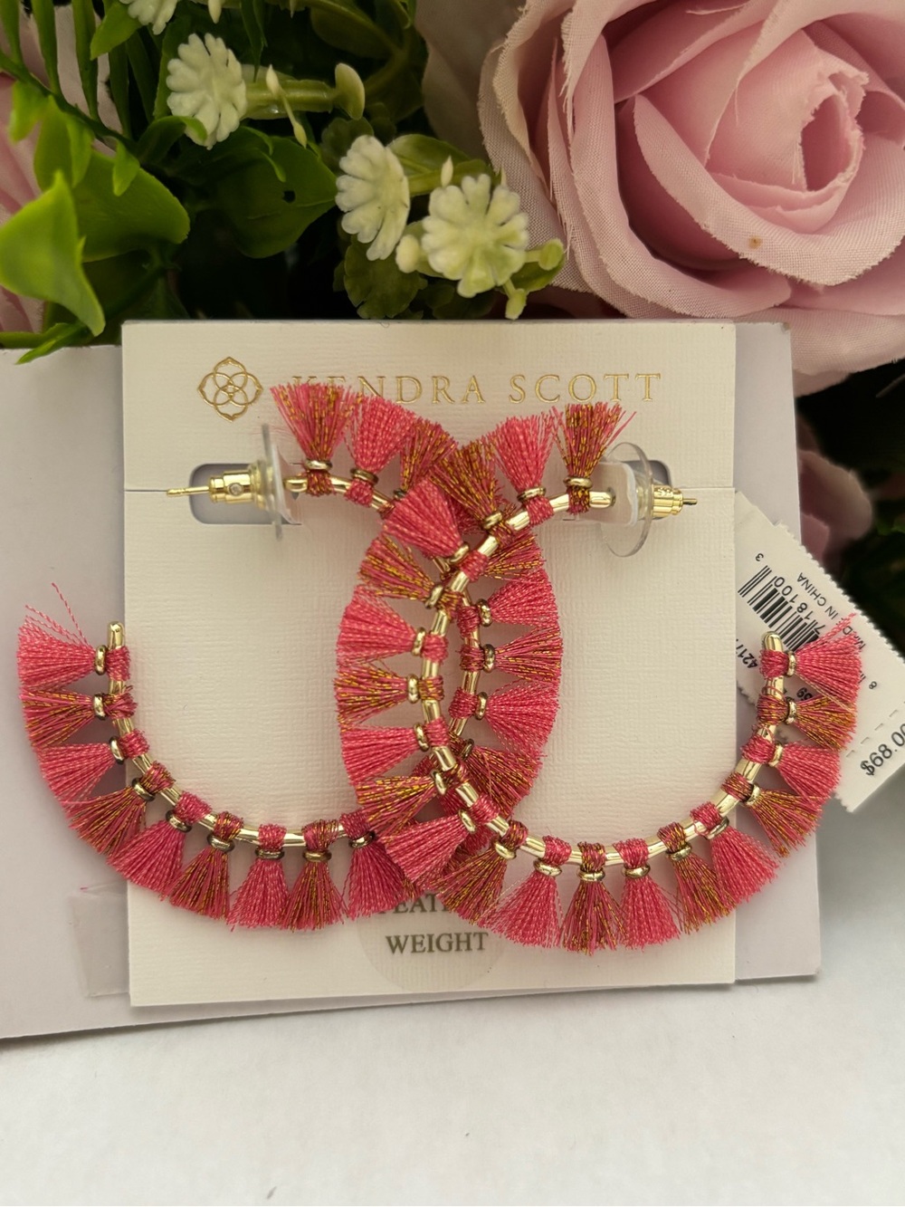 NWT Kendra Scott Evie Thread Tassel Hoops. - Picture 1 of 6